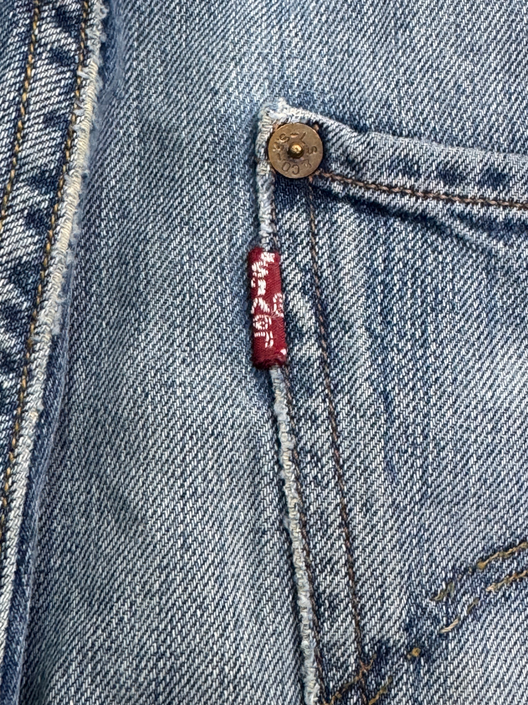 Levi's 201 W28 L32 limited edition rivettato e con martingala rivets Levis