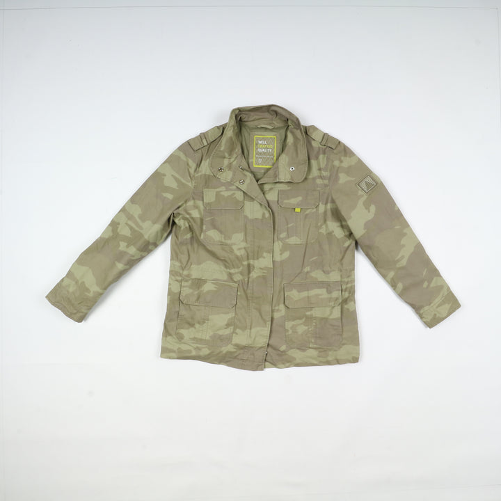 Stock 22pz Abbigliamento militare e civile mimetico, verde e camouflage