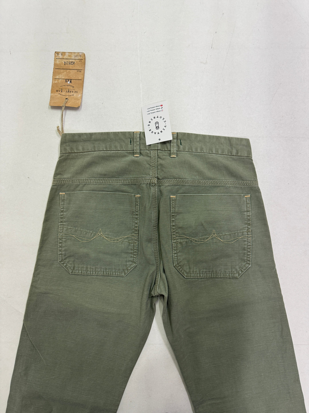 Scarti-Lab 118 W30 chino pants verde nuovo con cartellino Deadstock