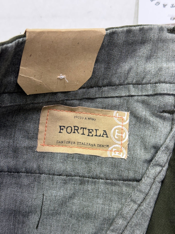 Fortela mod. Piatto cimosa W34 chino pants verde nuovo con cartellino Deadstock