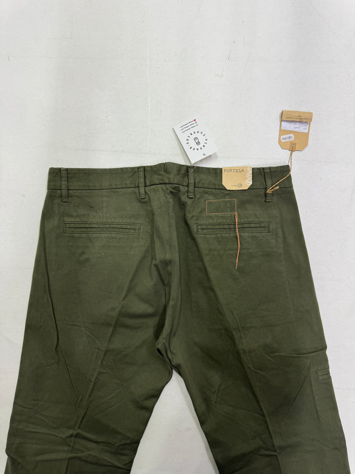 Fortela mod. Piatto cimosa W34 chino pants verde nuovo con cartellino Deadstock