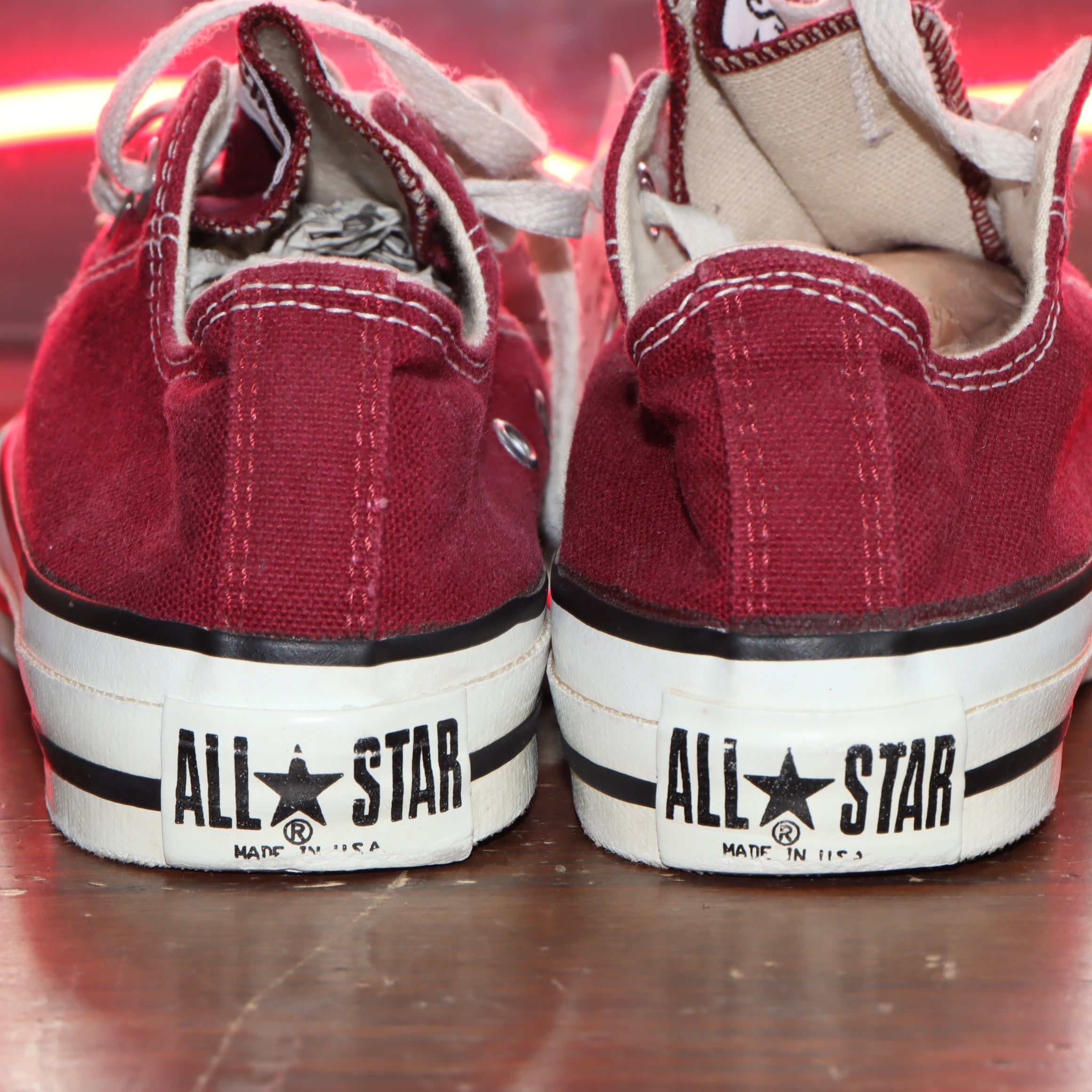 Converse all star size 4 basse Made in USA Bordeaux Vintage Clothing