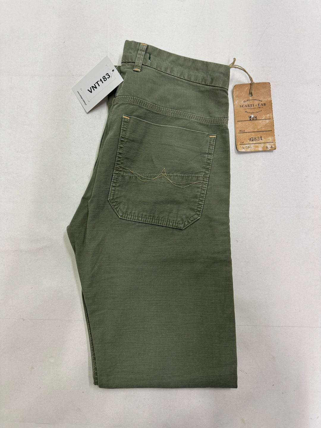 Scarti-Lab 118 W30 chino pants verde nuovo con cartellino Deadstock